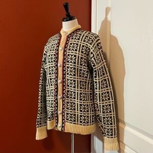 Vintage Snowflake Men’s Norwegian Sidal Wool Metal Button‎ Cardigan Sweater